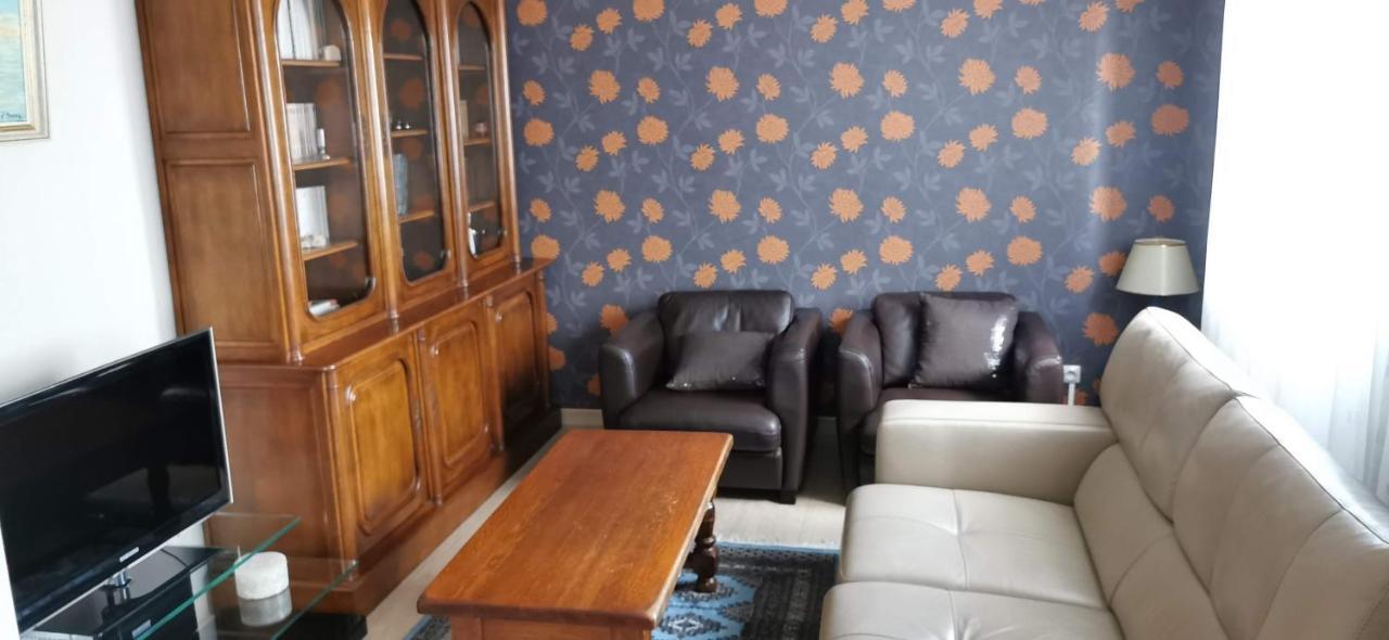 Logement Hyper Centre Champagnole Luaran gambar