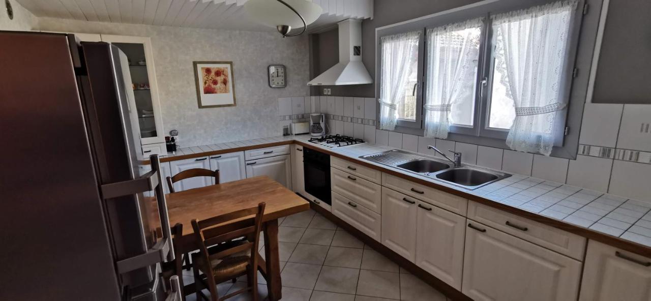 Logement Hyper Centre Champagnole Luaran gambar